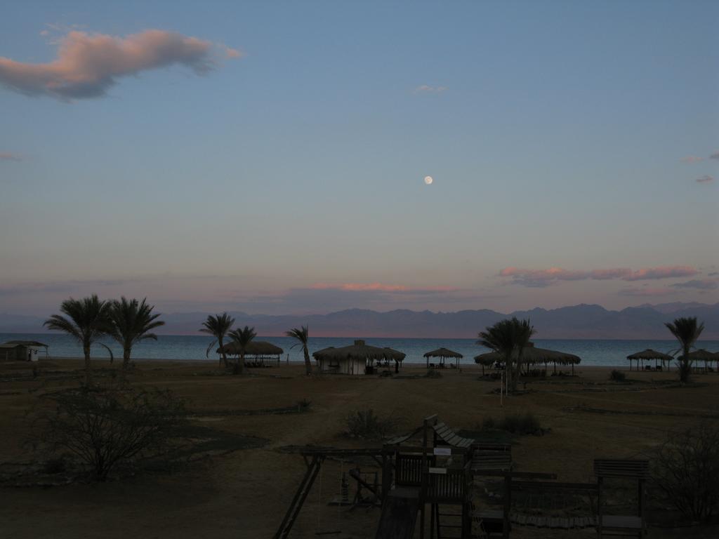 Swisscare Nuweiba Resort Hotel Exterior foto
