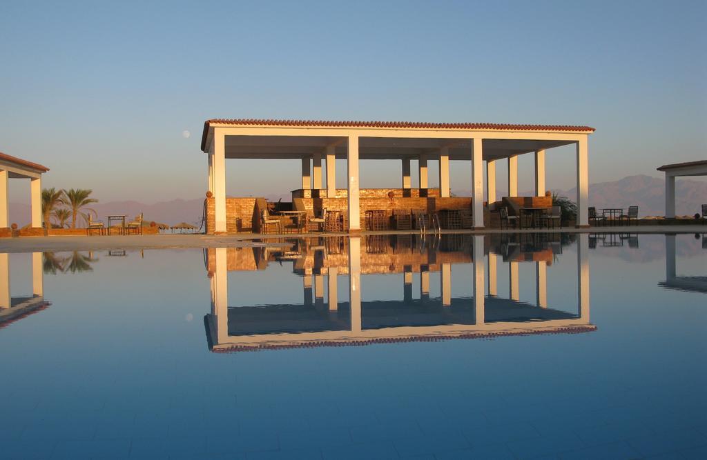 Swisscare Nuweiba Resort Hotel Exterior foto