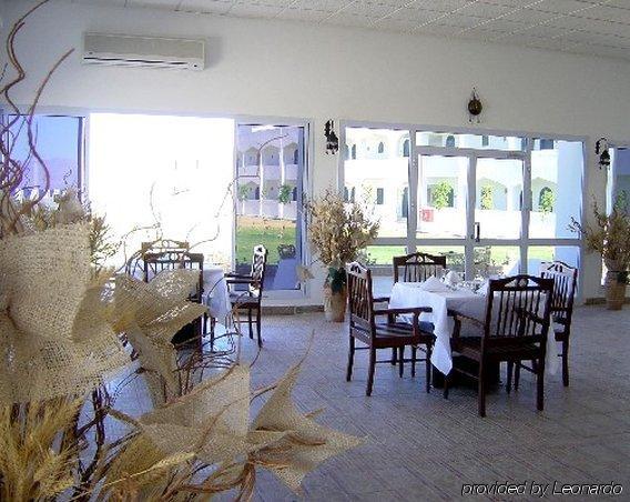 Swisscare Nuweiba Resort Hotel Restaurant foto