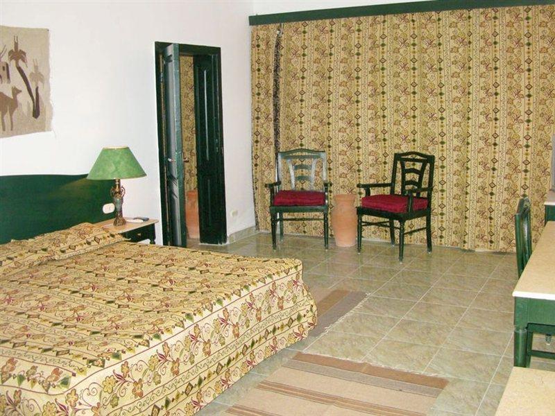Swisscare Nuweiba Resort Hotel Exterior foto